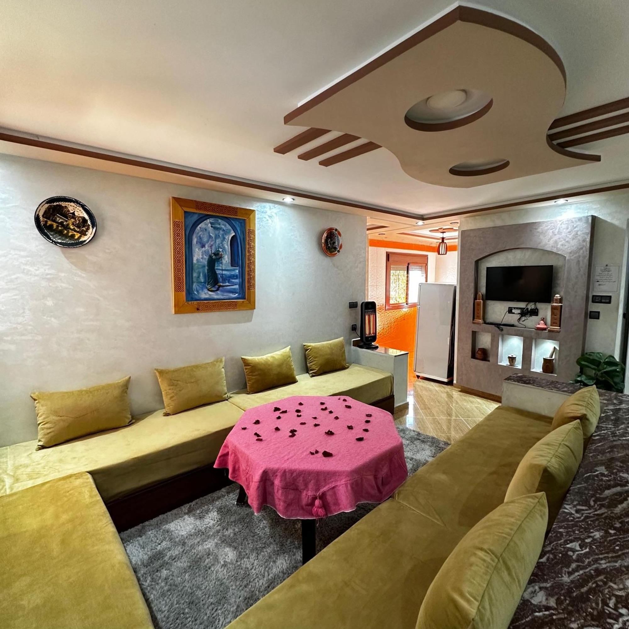 Hotel Nabil Akchour Exterior photo